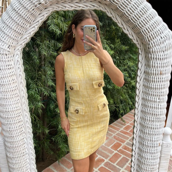 Michael Kors Dresses & Skirts - Michael kors classic yellow dress 💛